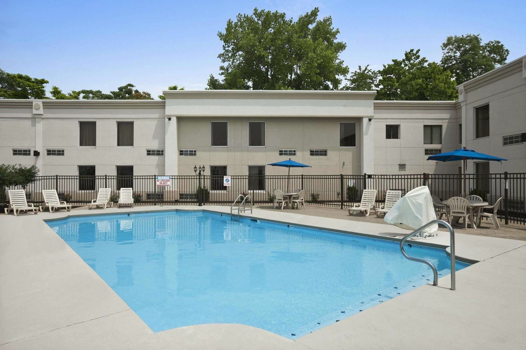 Quality Inn & Suites Silverton Eksteriør billede