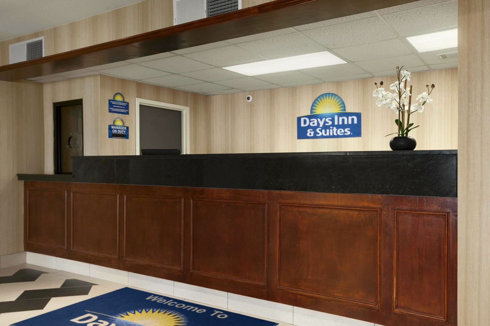 Quality Inn & Suites Silverton Eksteriør billede
